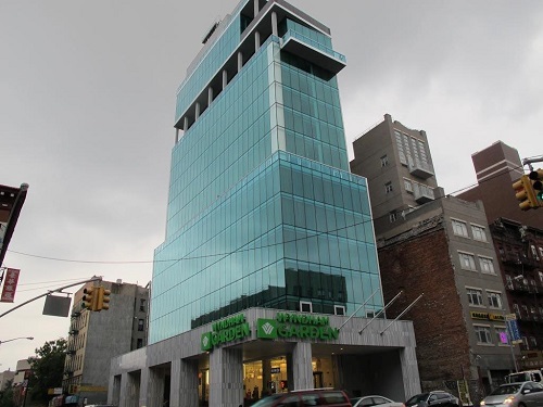Wyndham Garden Chinatown building